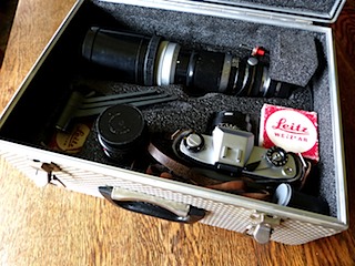 Camera-Leica-SetInCase